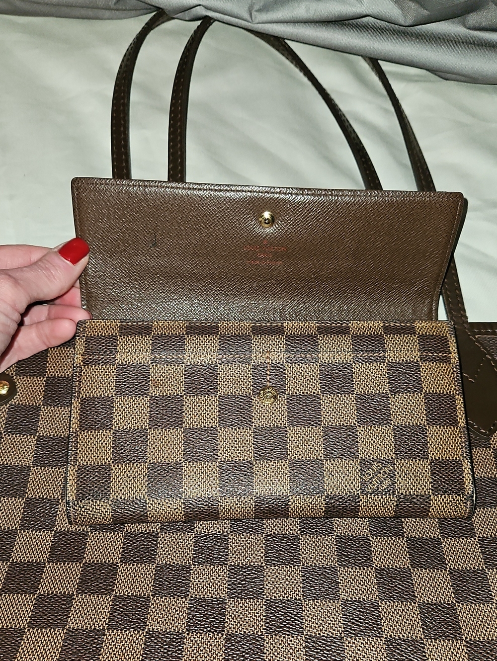 Authentic Louis Vuitton Neverfull MM Damier Ebene Sarah Long Wallet Included EUC - Picture 12 of 16